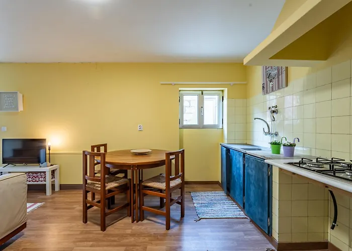 Casa Tipica Com Alma E Mar Holiday home Vila Praia de Ancora